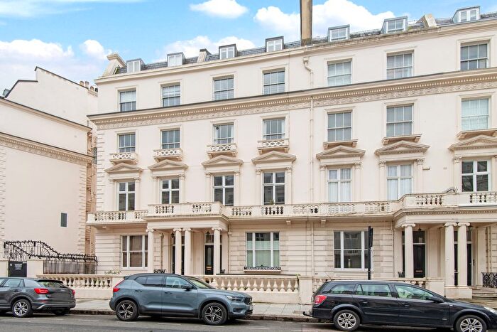 2 Bedroom Flat To Rent In Randolph Avenue, London, W9