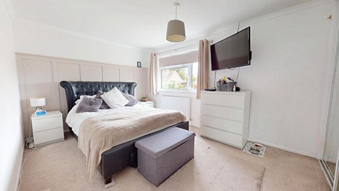 2 Bedroom Terraced House For Sale In Cowley Road, Headlands, NN11