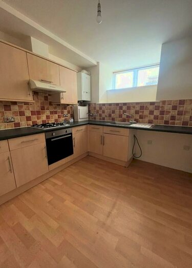 3 Bedroom Apartment To Rent In Prospect Road, Longwood, Huddersfield, HD3