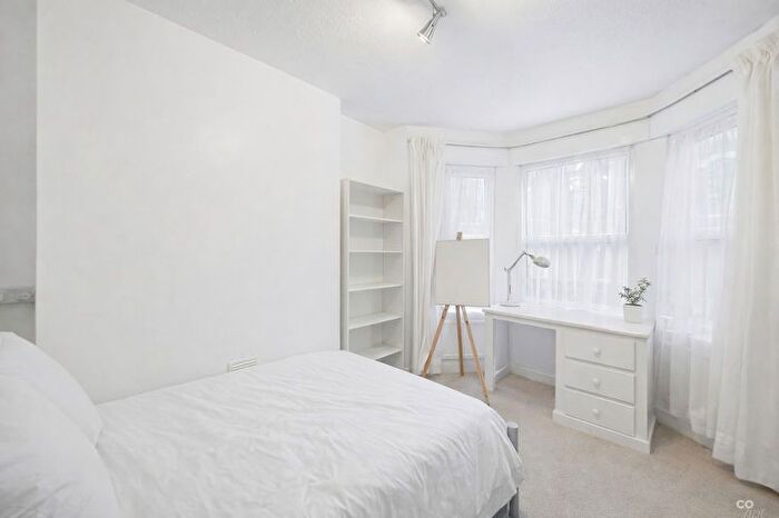 4 Bedroom Property To Rent In Queens Park Road, Brighton, BN2