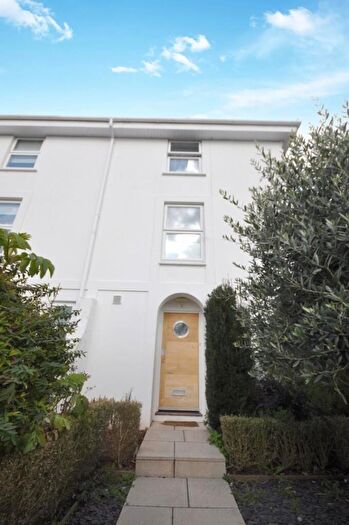 1 Bedroom End Of Terrace House To Rent In Lyndhurst Road, Exeter, EX2