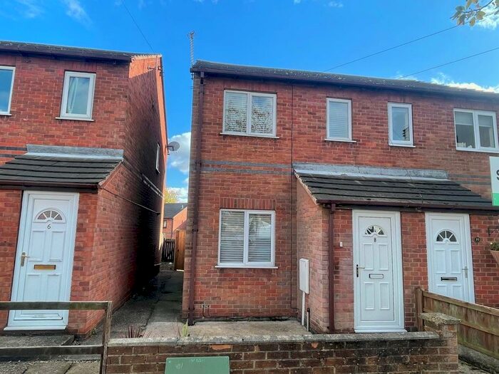 2 Bedroom Semi-Detached House To Rent In Market Place, Huthwaite, NG17