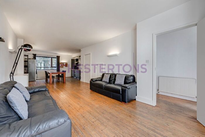 4 Bedroom Property To Rent In Gillender Street, East India And Lansbury, E14