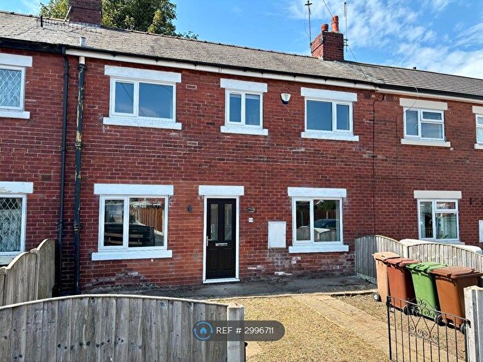 3 Bedroom Terraced House To Rent In St Oswald Avenue, Pontefract, WF8