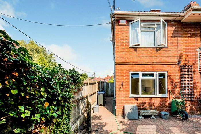1 Bedroom Semi-Detached House To Rent In Sturry Hill, Sturry, Canterbury, Kent, CT2