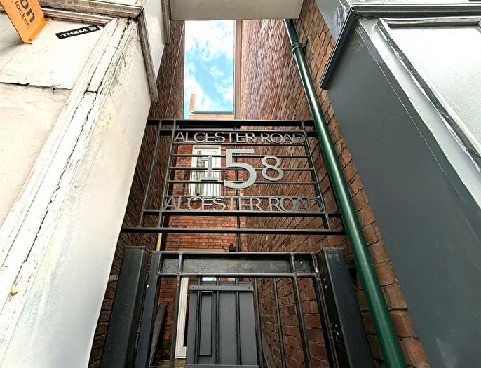 2 Bedroom Flat To Rent In Parkgate, Moseley, Birmingham, B13