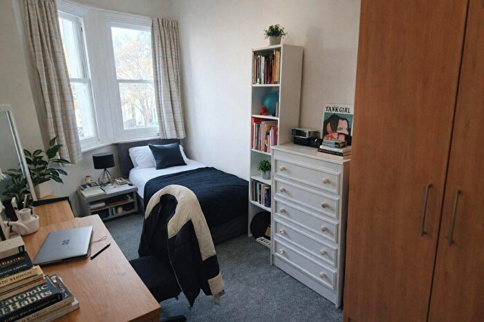 5 Bedroom Flat To Rent In Sunderland Place, Bristol, BS8