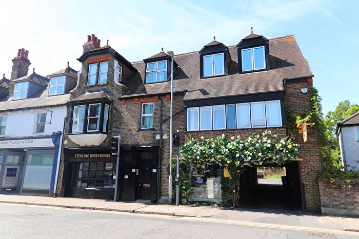 1 Bedroom Flat To Rent In Church Street, Rickmansworth, WD3