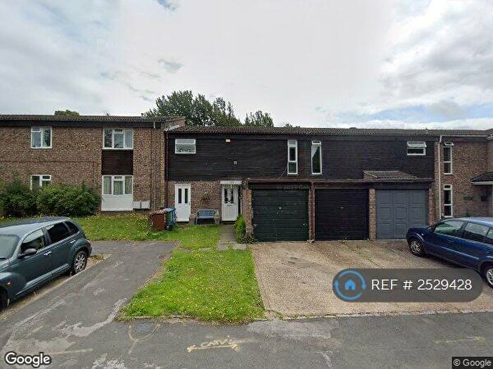3 Bedroom Terraced House To Rent In Nutley, Bracknell, RG12