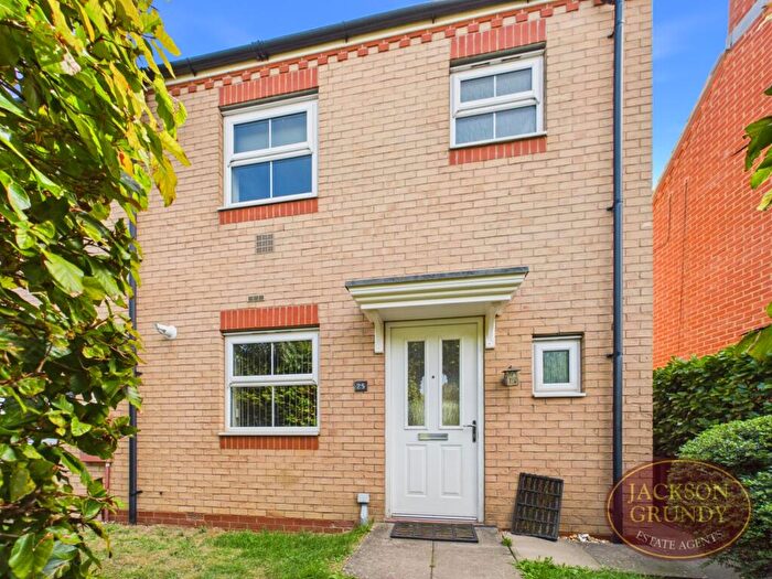 3 Bedroom Terraced House To Rent In Stratford Road, Roade, NN7