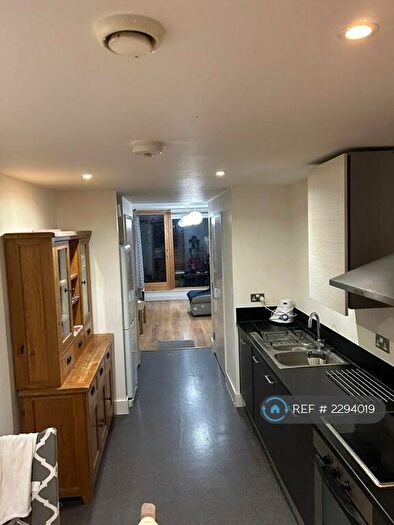 1 Bedroom Flat To Rent In Phoenix Heights East, London, E14