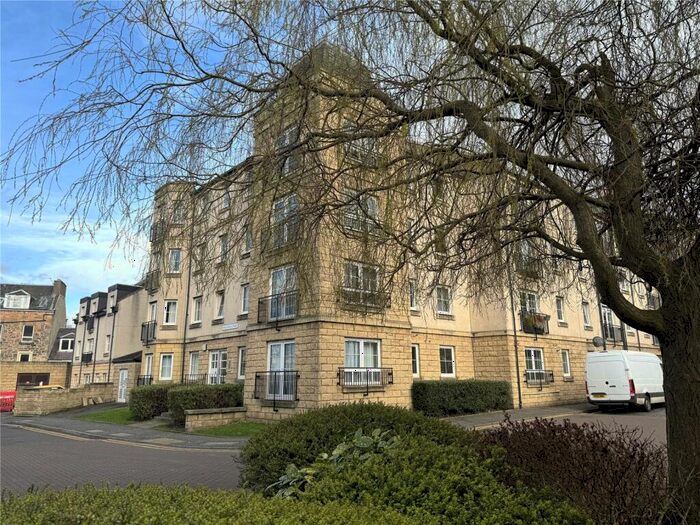 2 Bedroom Flat To Rent In Springfield Street, Edinburgh, Midlothian, EH6