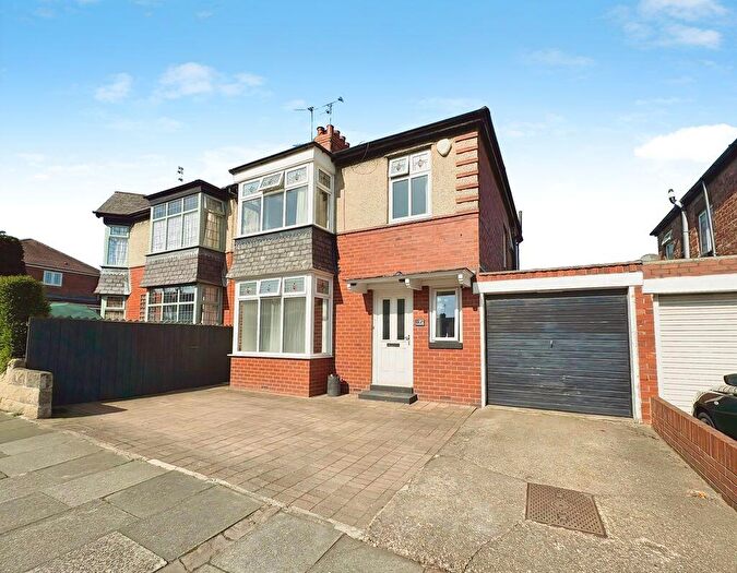 3 Bedroom Semi Detached House For Sale In Cauldwell Lane, Whitley Bay, NE25