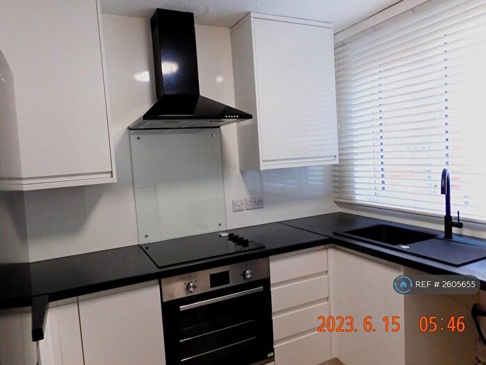 1 Bedroom Flat To Rent In Granada Road, Southsea, PO4