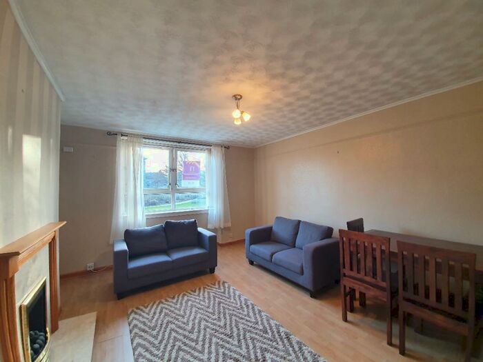 2 Bedroom Flat To Rent In Powis Crescent, The City Centre, Aberdeen, AB24