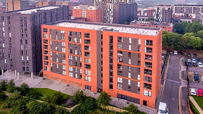 2 Bedroom Apartment To Rent In The Riley Building, Derwent St., M5