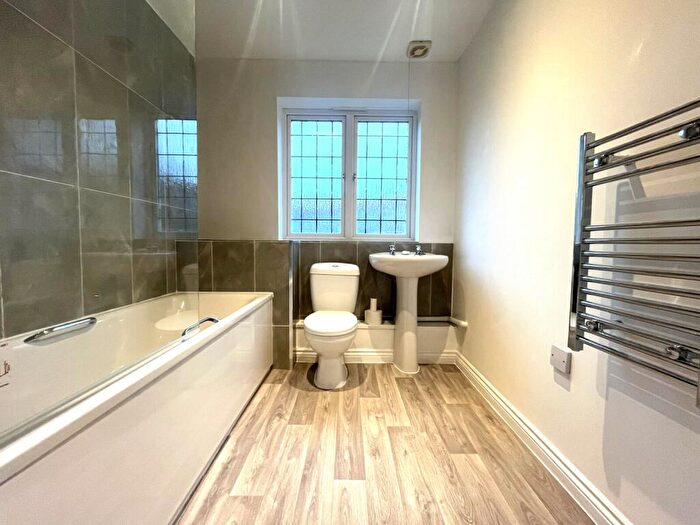 2 Bedroom Apartment To Rent In Beadle Place, Great Totham, CM9