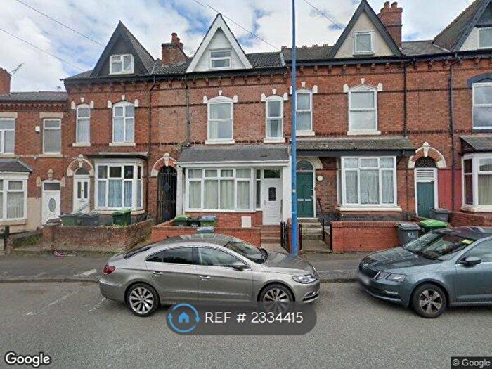 2 Bedroom Flat To Rent In Bearwood Road, Birmingham, B66
