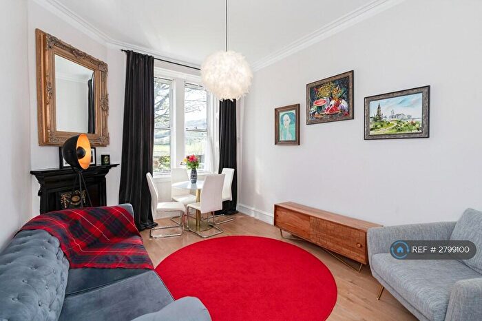 1 Bedroom Flat To Rent In Waverley Park, Edinburgh, EH8