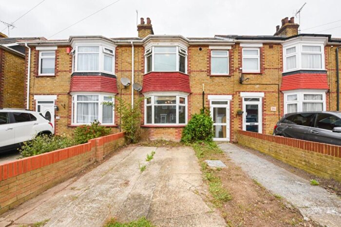 3 Bedroom Terraced House For Sale In Warten Road, Ramsgate, CT11