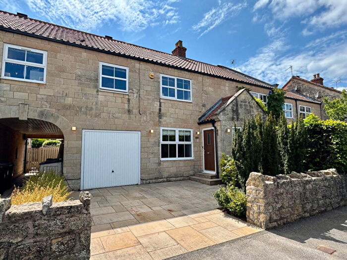 4 Bedroom Town House For Sale In Bramham, Folly Lane, LS23