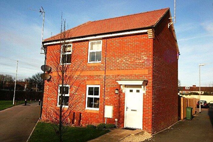2 Bedroom House For Sale In Dovercourt Road, Cosham, Portsmouth, PO6