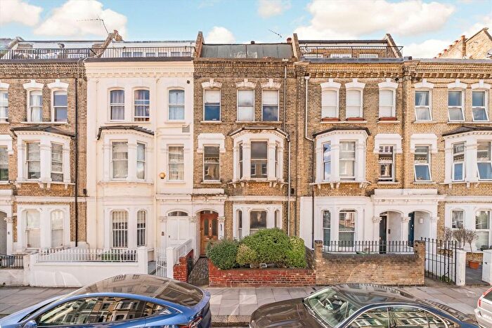 6 Bedroom Terraced House For Sale In Radipole Road, London, SW6