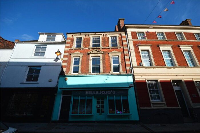 1 Bedroom Apartment To Rent In Wood Street, Old Town, Swindon, SN1