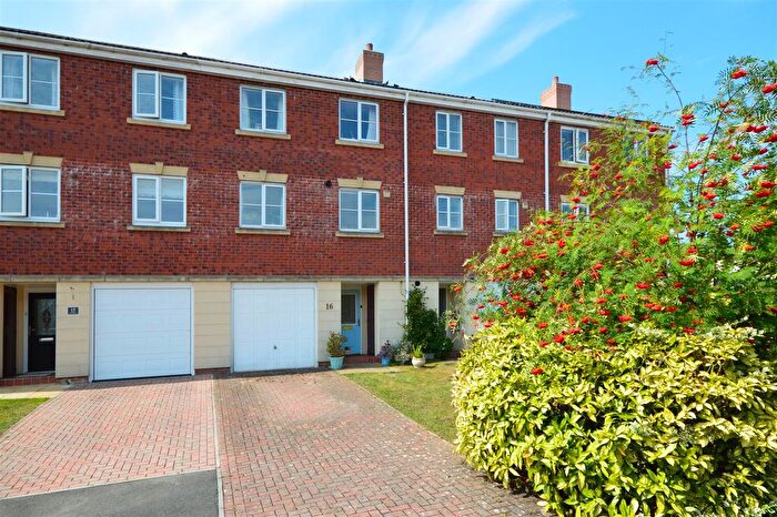 4 Bedroom Town House For Sale In The Pavilions, Brislington, Bristol, BS4