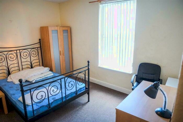 3 Bedroom Terraced House To Rent In Shoreham Street, Sheffield, S2