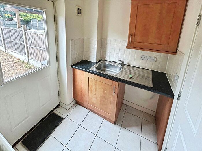 4 Bedroom Terraced House To Rent In Carroll Crescent, Stoke Heath, Coventry, CV2