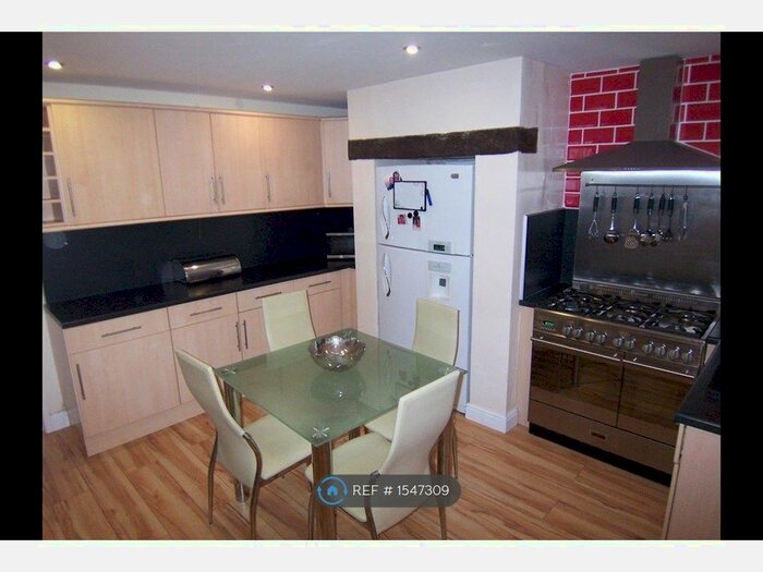1 Bedroom Terraced House To Rent In High Street, Barnsley, S71