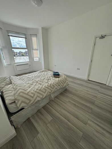 5 Bedroom House Of Multiple Occupation To Rent In , Beulah Road, CR7