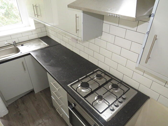 2 Bedroom House To Rent In Malton Street, Halifax, HX3