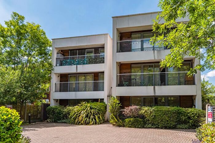 1 Bedroom Flat For Sale In Chislehurst Road, Sidcup, DA14