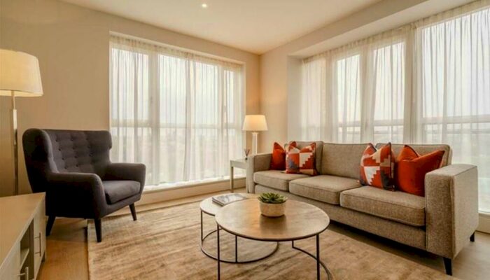 2 Bedroom Apartment To Rent In Westferry Circus, London, E14