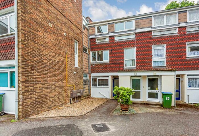 2 Bedroom Terraced House To Rent In South Holmes, Horsham, RH13