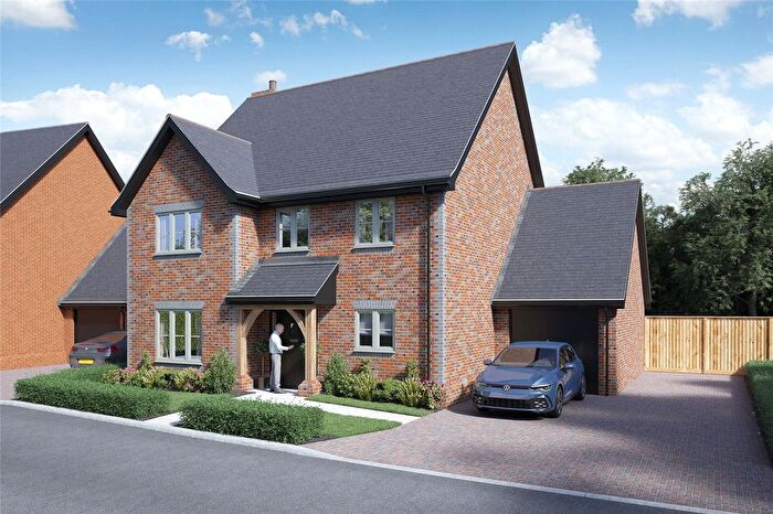 4 Bedroom Detached House For Sale In Tower House Farm, Mortimer, Reading, RG7