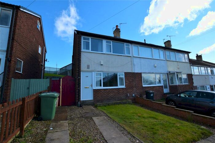 3 Bedroom Terraced House To Rent In Somerdale Close, Bramley, Leeds, West Yorkshire, LS13