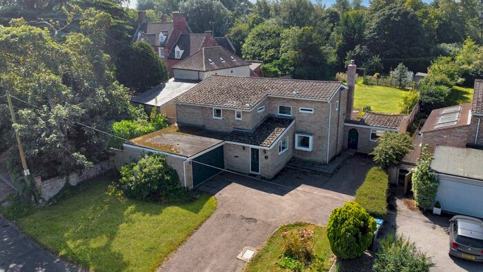 4 Bedroom Detached House For Sale In High Street, West Wratting, Cambridge, CB21