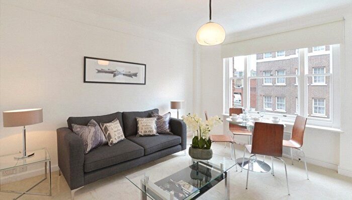 1 Bedroom Flat To Rent In Hill Street, London, W1J