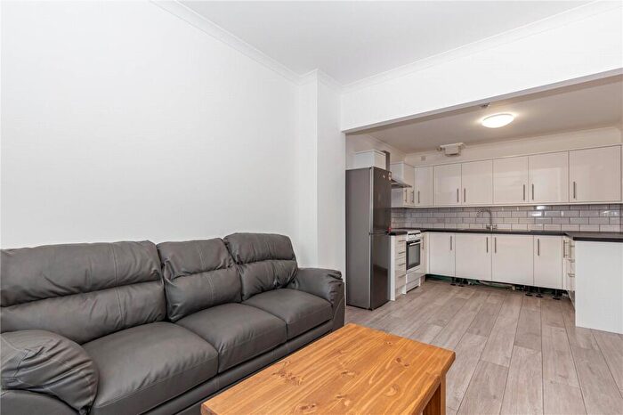 3 Bedroom Apartment To Rent In Park Street, Clifton, Bristol, BS1