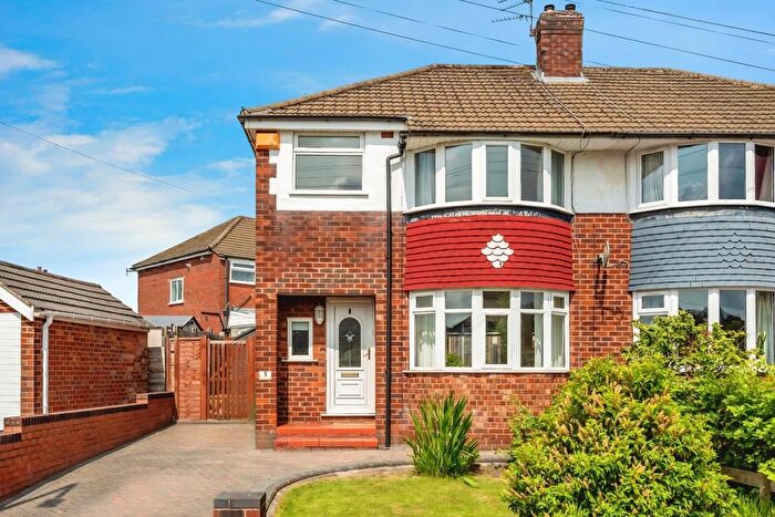3 Bedroom Semi-Detached House For Sale In Norbury Drive, Marple, Stockport, Greater Manchester, SK6