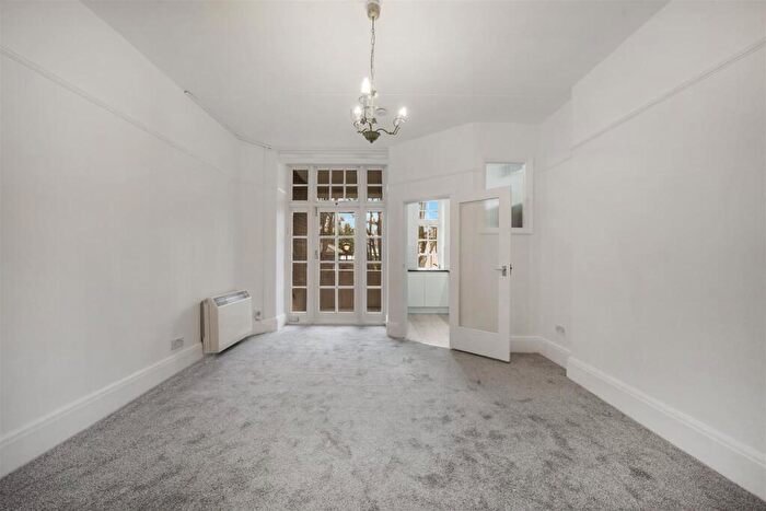 1 Bedroom Flat To Rent In Elm Tree Road, London, NW8