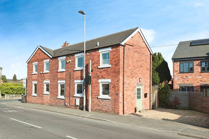 3 Bedroom End Of Terrace House For Sale In Nantwich Road, Middlewich, CW10