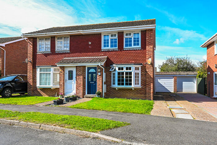 2 Bedroom Semi-Detached House For Sale In Fairisle Close, Hailsham, BN27