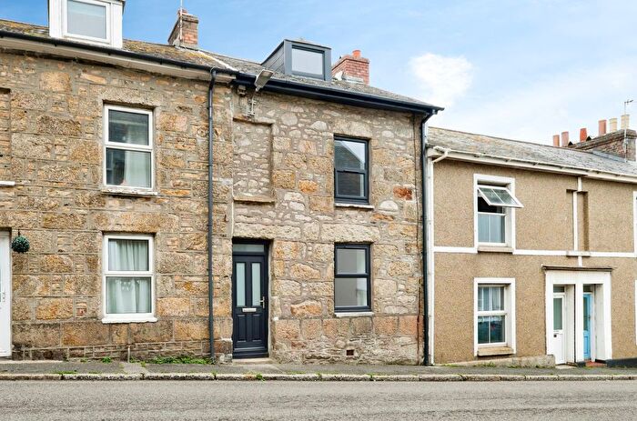 2 Bedroom Property To Rent In Penwith Street, Penzance, TR18