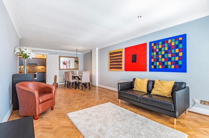 2 Bedroom Flat For Sale In Odessa Street, London, SE16