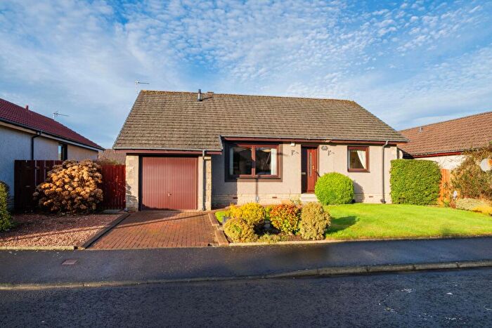 3 Bedroom Detached House For Sale In Hogarth Drive, Cupar, KY15