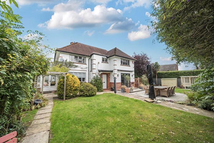 4 Bedroom Detached House For Sale In Maidenhead, Berkshire, SL6